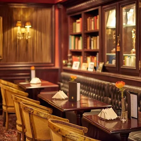 Relais & Chateaux Heritage