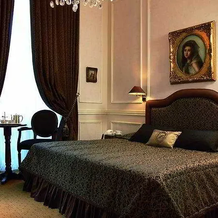 Relais & Chateaux Heritage